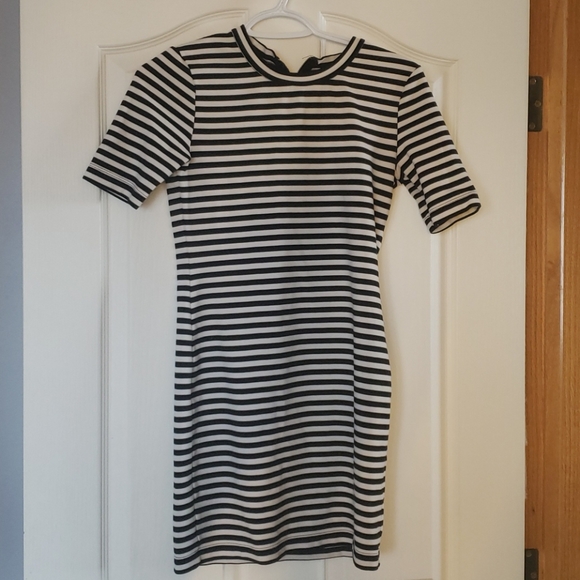 T-shirt dress